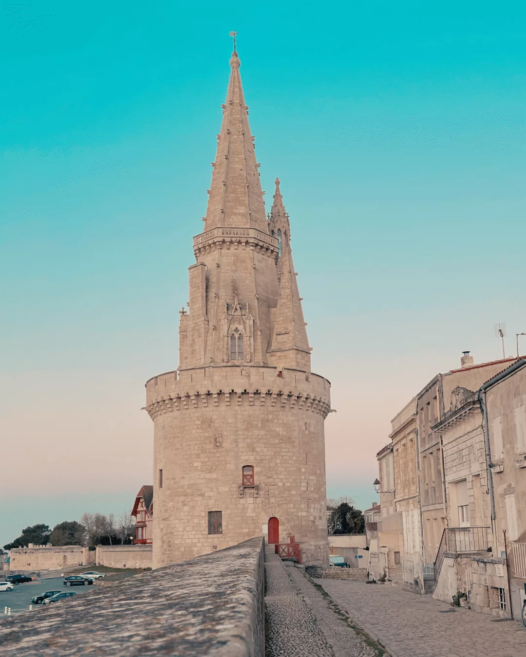 La tour de la lanterne_la_rochelle_ice_family
