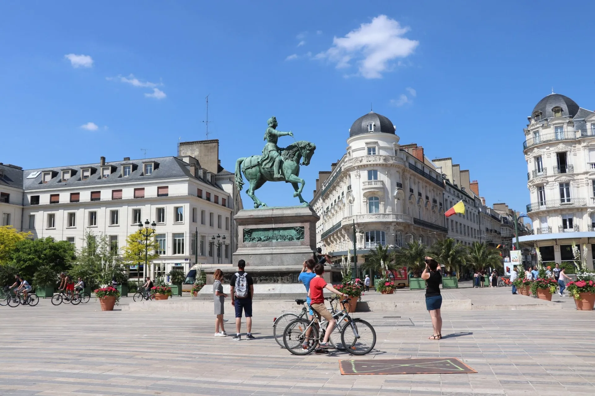 ❄️ Ice Family débarque à Orléans : la fraîcheur accessible 24h/24